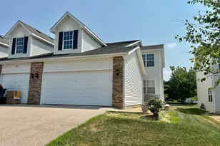 8000 Primrose Pl, Poplar Grove, IL 61065 - Photo 1