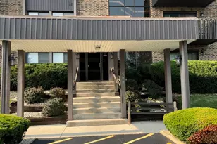 1500 Woodbridge Rd, Joliet, IL 60436 - Photo 1