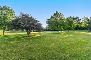 2308 Flagstone Ln, Carpentersville, IL 60110 - Photo 31