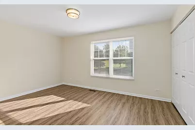 2308 Flagstone Lane #4, Carpentersville, IL 60110 - Photo 17