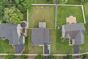 11323 Glenbrook Cir, Plainfield, IL 60585 - Photo 47