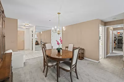 451 Town Place Circle #202, Buffalo Grove, IL 60089 - Photo 21