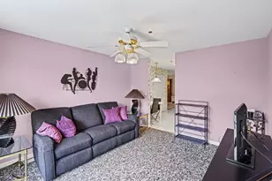 451 Town Pl Circle, Buffalo Grove, IL 60089 - Photo 15