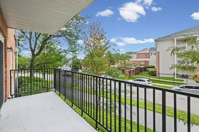 451 Town Place Circle #202, Buffalo Grove, IL 60089 - Photo 33