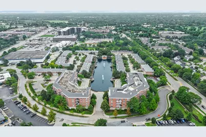 451 Town Place Circle #202, Buffalo Grove, IL 60089 - Photo 7