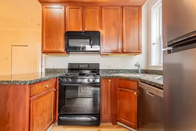 869 W Cornelia Avenue #3, Chicago, IL 60657 - Photo 9