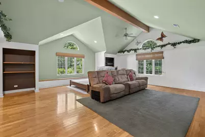 38690 N Boulevard View Avenue, Wadsworth, IL 60083 - Photo 7