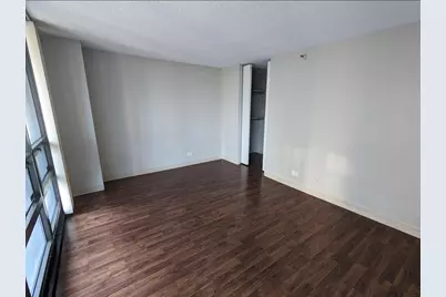 10 E Ontario Street #2205, Chicago, IL 60611 - Photo 7