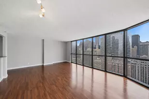 10 E Ontario St, Chicago, IL 60611 - Photo 3