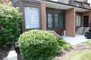19W270 Governors Trail, Oak Brook, IL 60523 - Photo 39