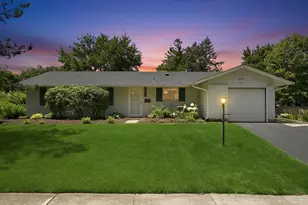 6320 Clark Dr, Woodridge, IL 60517 - Photo 1