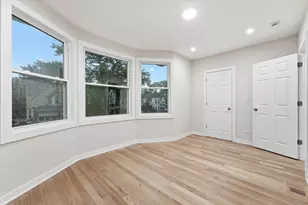 821 N Lockwood Ave, Chicago, IL 60651 - Photo 17