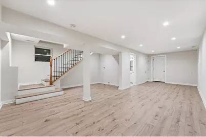 821 N Lockwood Avenue, Chicago, IL 60651 - Photo 19