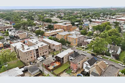 821 N Lockwood Avenue, Chicago, IL 60651 - Photo 27