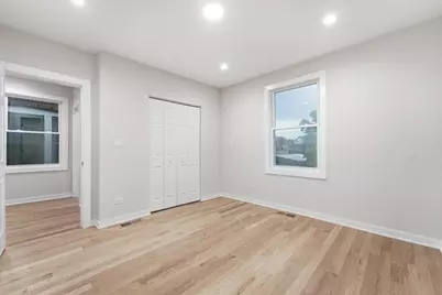 821 N Lockwood Avenue, Chicago, IL 60651 - Photo 13
