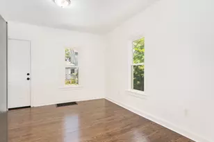 510 W 8th St, Sterling, IL 61081 - Photo 11