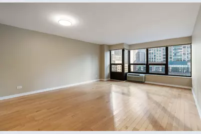 30 E Huron Street #2010, Chicago, IL 60611 - Photo 11