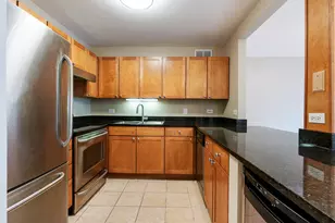 30 E Huron St, Chicago, IL 60611 - Photo 7
