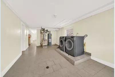 2326 Gunderson Avenue, Berwyn, IL 60402 - Photo 11