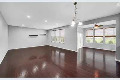 4323 Fraser Circle, Naperville, IL 60564 - Photo 5