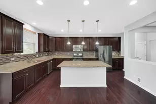4323 Fraser Cir, Naperville, IL 60564 - Photo 9