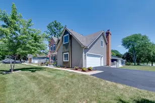 855 S Bartlett Rd, Bartlett, IL 60103 - Photo 3