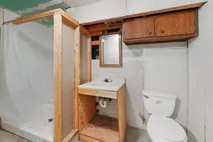 855 S Bartlett Rd, Bartlett, IL 60103 - Photo 37