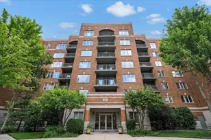 430 S Western Ave, Des Plaines, IL 60016 - Photo 1