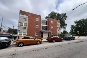 2400 W Balmoral Ave, Chicago, IL 60625 - Photo 1