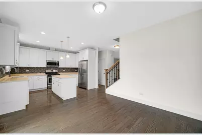 2616 Chelsey Street, Buffalo Grove, IL 60089 - Photo 11