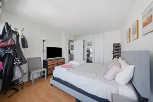 30 E Huron St, Chicago, IL 60611 - Photo 13