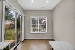 1661 Commodore Ct, Schaumburg, IL 60193 - Photo 23