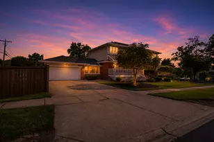 8336 W 94th St, Hickory Hills, IL 60457 - Photo 3