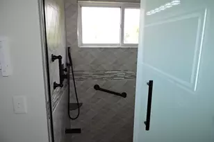 9034 Hillcrest Ln, Woodridge, IL 60517 - Photo 27