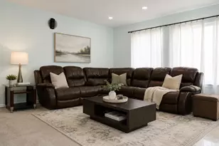 9034 Hillcrest Ln, Woodridge, IL 60517 - Photo 5