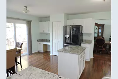 9034 Hillcrest Lane, Woodridge, IL 60517 - Photo 13