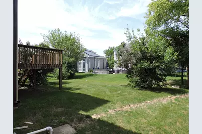 9034 Hillcrest Lane, Woodridge, IL 60517 - Photo 57