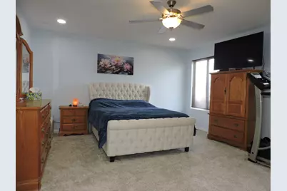 9034 Hillcrest Lane, Woodridge, IL 60517 - Photo 21