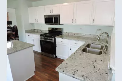 9034 Hillcrest Lane, Woodridge, IL 60517 - Photo 11