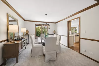 2066 Bunker Circle, Naperville, IL 60563 - Photo 5