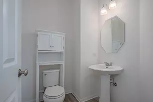 857 Finley Dr, Aurora, IL 60504 - Photo 23
