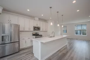 857 Finley Dr, Aurora, IL 60504 - Photo 7