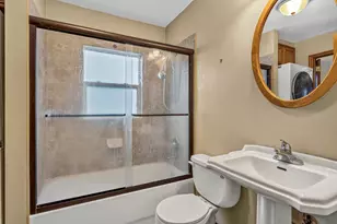 1301 Westfield Dr, Champaign, IL 61821 - Photo 25