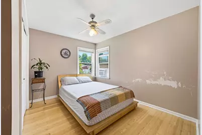 3123 W Howard Street, Chicago, IL 60645 - Photo 13