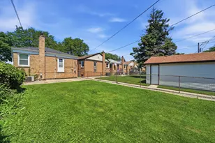 3123 W Howard St, Chicago, IL 60645 - Photo 29