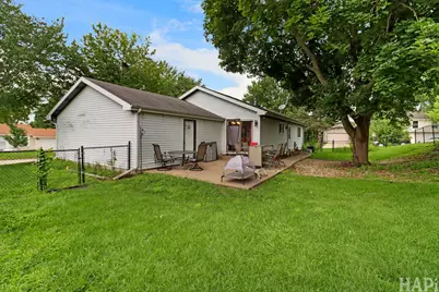 214 Augusta Drive, McHenry, IL 60050 - Photo 17