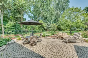 8N669 Edgewood Rd, Elgin, IL 60124 - Photo 53