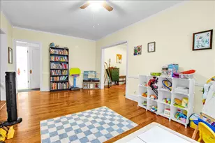 907 W Ainslie St, Chicago, IL 60640 - Photo 13
