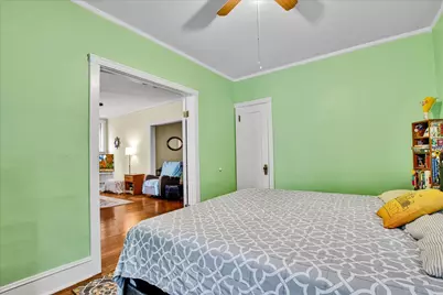 907 W Ainslie Street #1, Chicago, IL 60640 - Photo 21