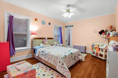 907 W Ainslie Street #1, Chicago, IL 60640 - Photo 23
